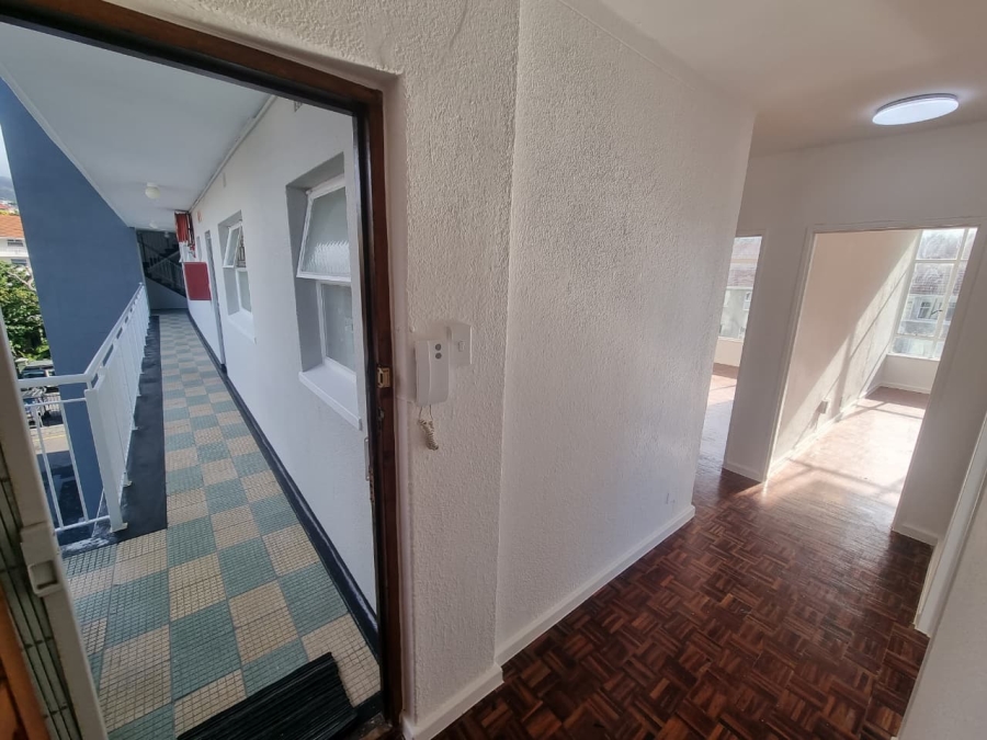 To Let 2 Bedroom Property for Rent in Tamboerskloof Western Cape